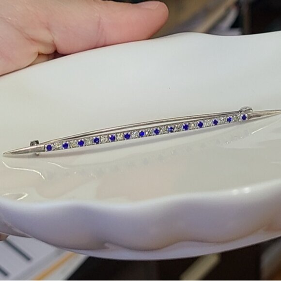 Vintage Slim Sterling Silver Pointer Blue White Crystal Bar Brooch - Picture 5 of 9